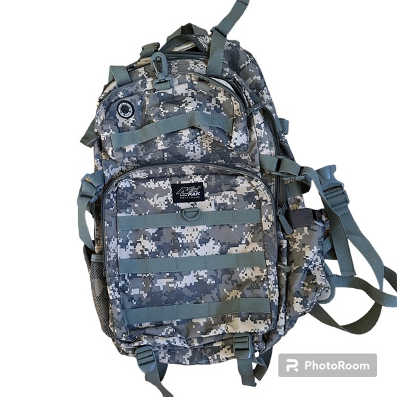 Tactical Digital Camouflaged Pattern Backpack Nexpak - Picture 1 of 10